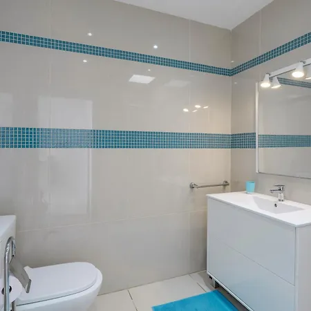 Paradise Apartment *