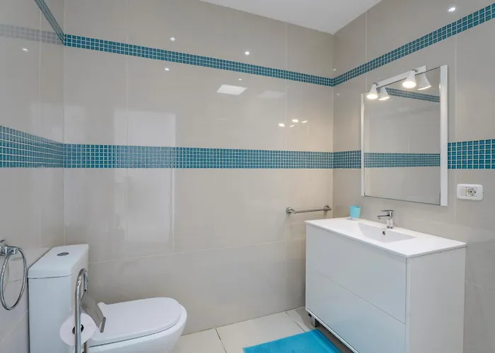 Paradise 아파트 *